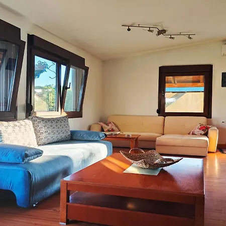 Semesterbostad With Amazing Sea View Ormos Panagias