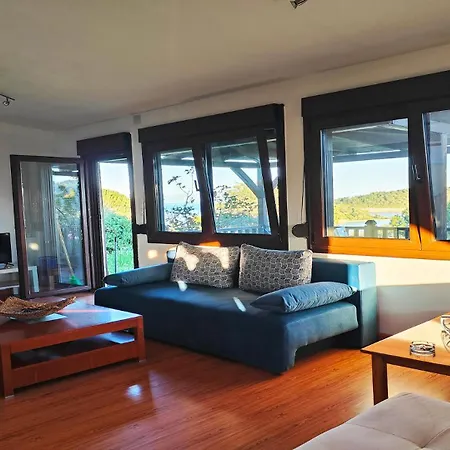 With Amazing Sea View Semesterbostad *