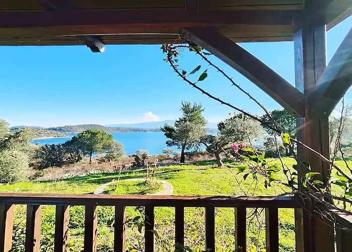 With Amazing Sea View Ormos Panagias
